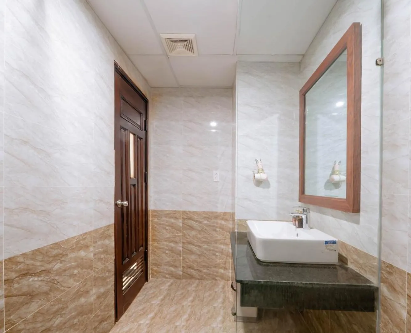 Quoc Cuong Center Da Nang Hotel By Haviland 3*,
