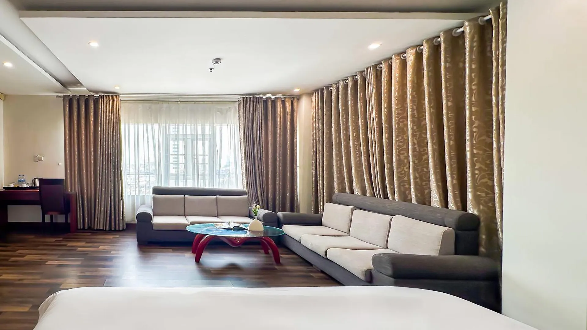 Quoc Cuong Center Da Nang Hotel By Haviland